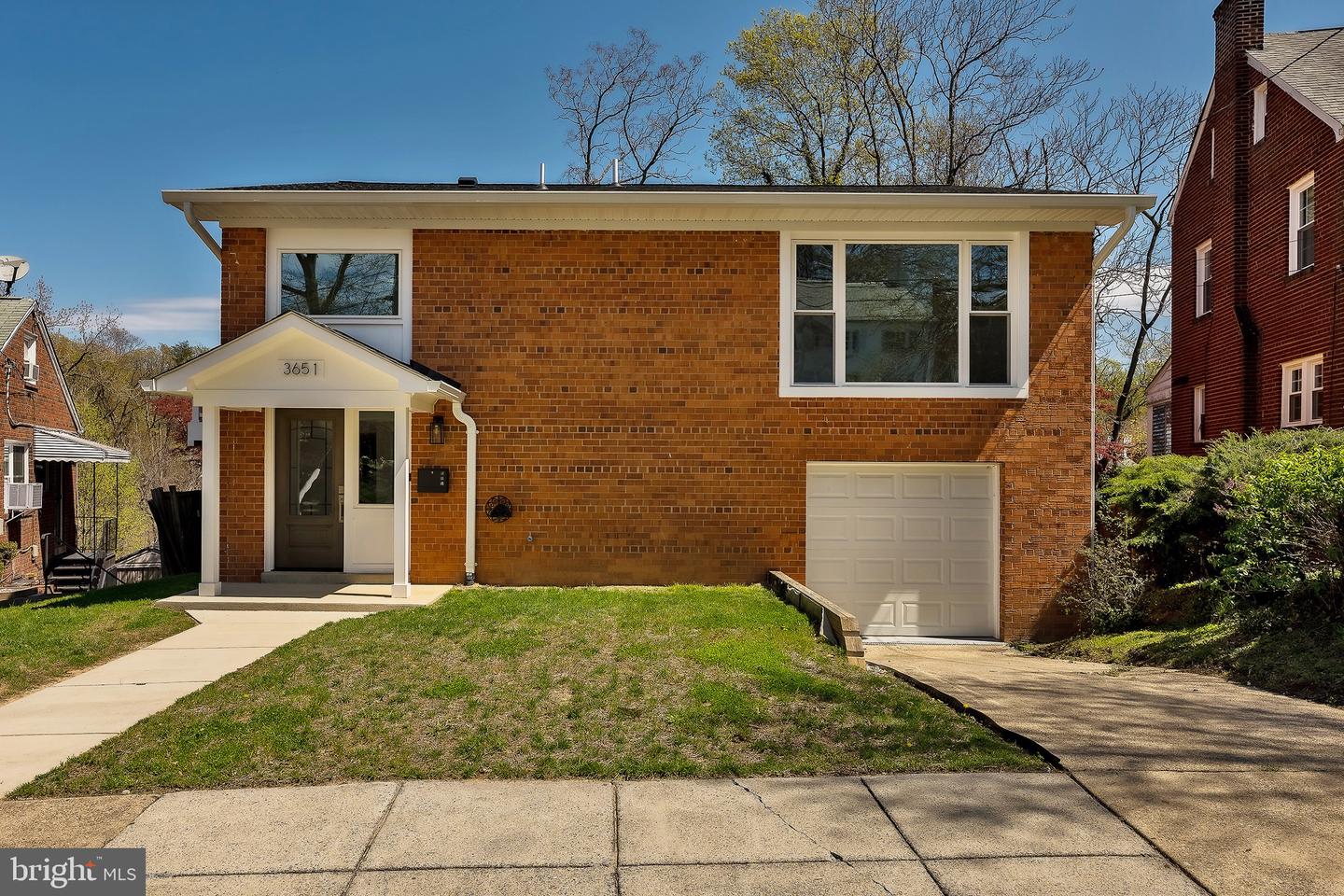 3651 HIGHWOOD DR SE, WASHINGTON, District Of Columbia 20020, 3 Bedrooms Bedrooms, ,3 BathroomsBathrooms,Residential,For sale,3651 HIGHWOOD DR SE,DCDC2135516 MLS # DCDC2135516