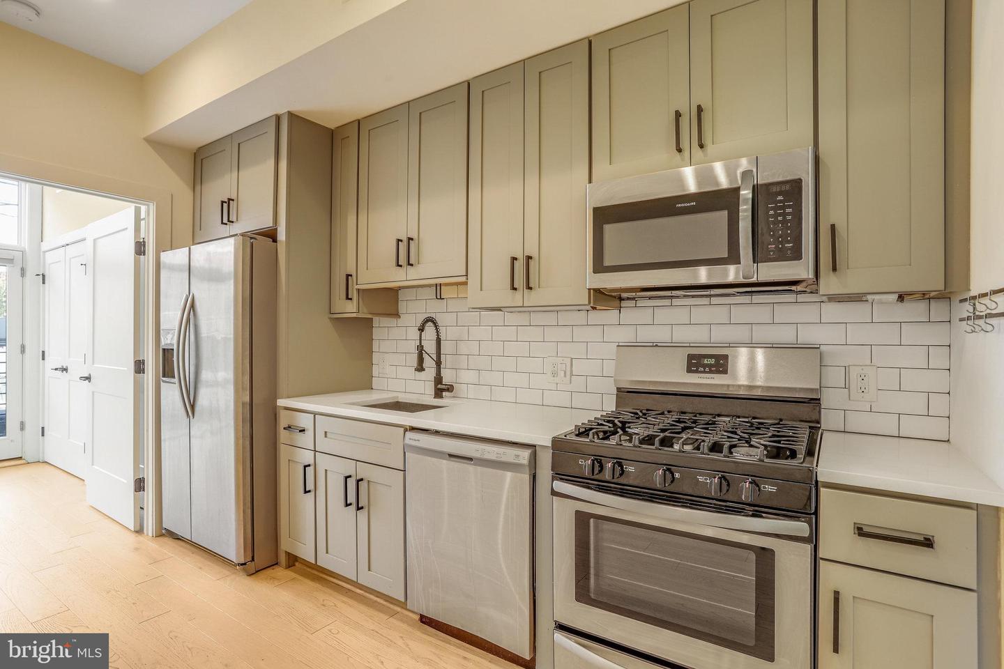 1510 N CAPITOL ST NW #102, WASHINGTON, District Of Columbia 20002, 1 Bedroom Bedrooms, ,1 BathroomBathrooms,Residential,For sale,1510 N CAPITOL ST NW #102,DCDC2168584 MLS # DCDC2168584