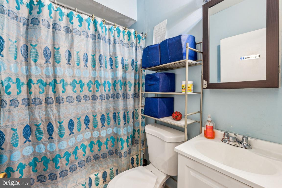 2013 4TH ST NE, WASHINGTON, District Of Columbia 20002, 10 Bedrooms Bedrooms, ,4 BathroomsBathrooms,Residential,For sale,2013 4TH ST NE,DCDC2172848 MLS # DCDC2172848