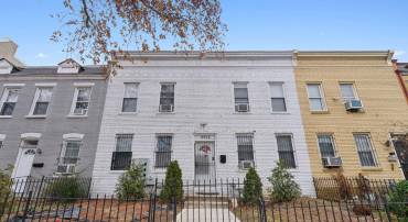 2013 4TH ST NE, WASHINGTON, District Of Columbia 20002, 10 Bedrooms Bedrooms, ,4 BathroomsBathrooms,Residential,For sale,2013 4TH ST NE,DCDC2172848 MLS # DCDC2172848