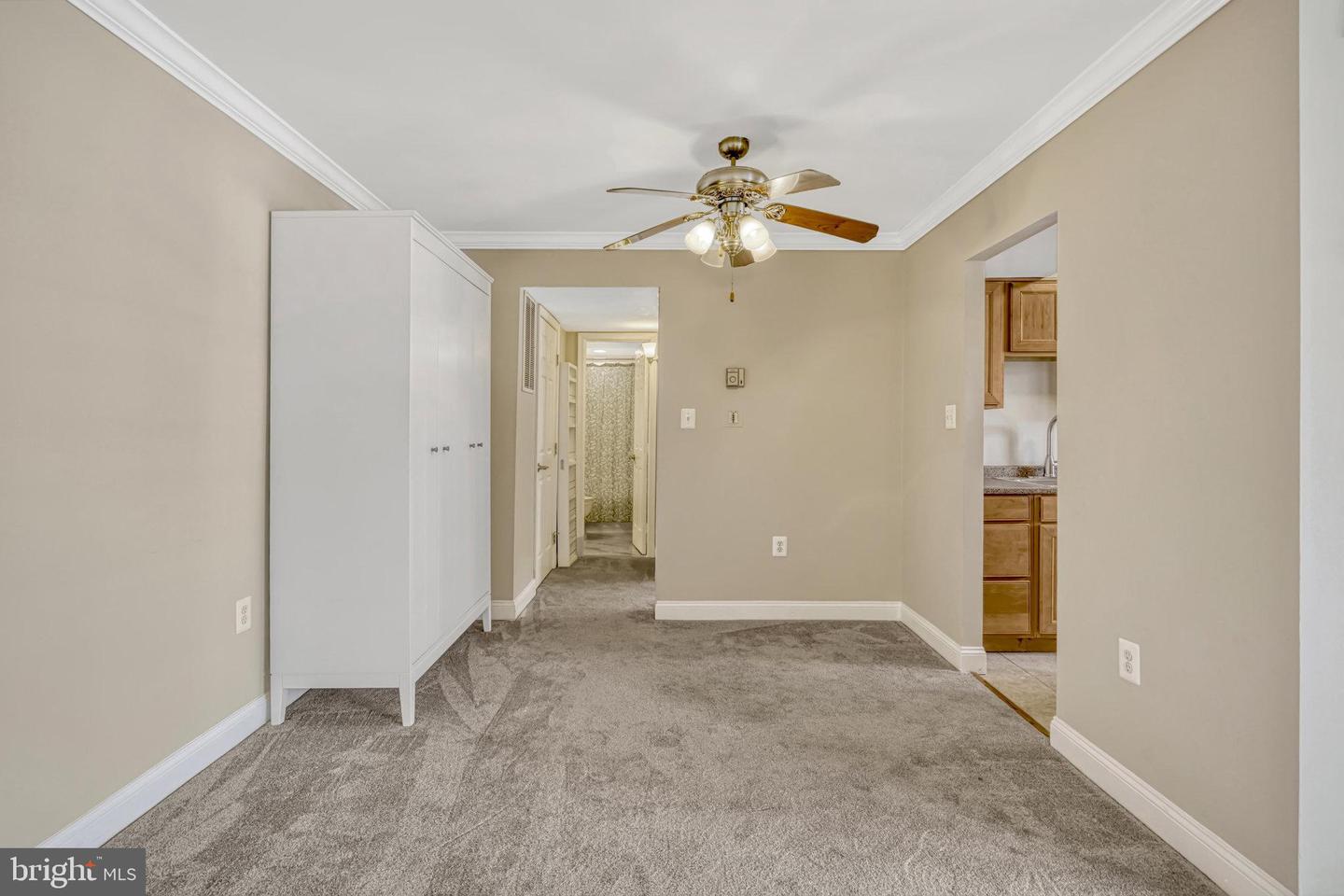 9471 FAIRFAX BLVD #204, FAIRFAX, Virginia 22031, 1 Bedroom Bedrooms, ,1 BathroomBathrooms,Residential,For sale,9471 FAIRFAX BLVD #204,VAFC2005582 MLS # VAFC2005582