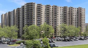 307 YOAKUM PKWY #1718, ALEXANDRIA, Virginia 22304, 1 Bedroom Bedrooms, ,1 BathroomBathrooms,Residential,For sale,307 YOAKUM PKWY #1718,VAAX2040452 MLS # VAAX2040452