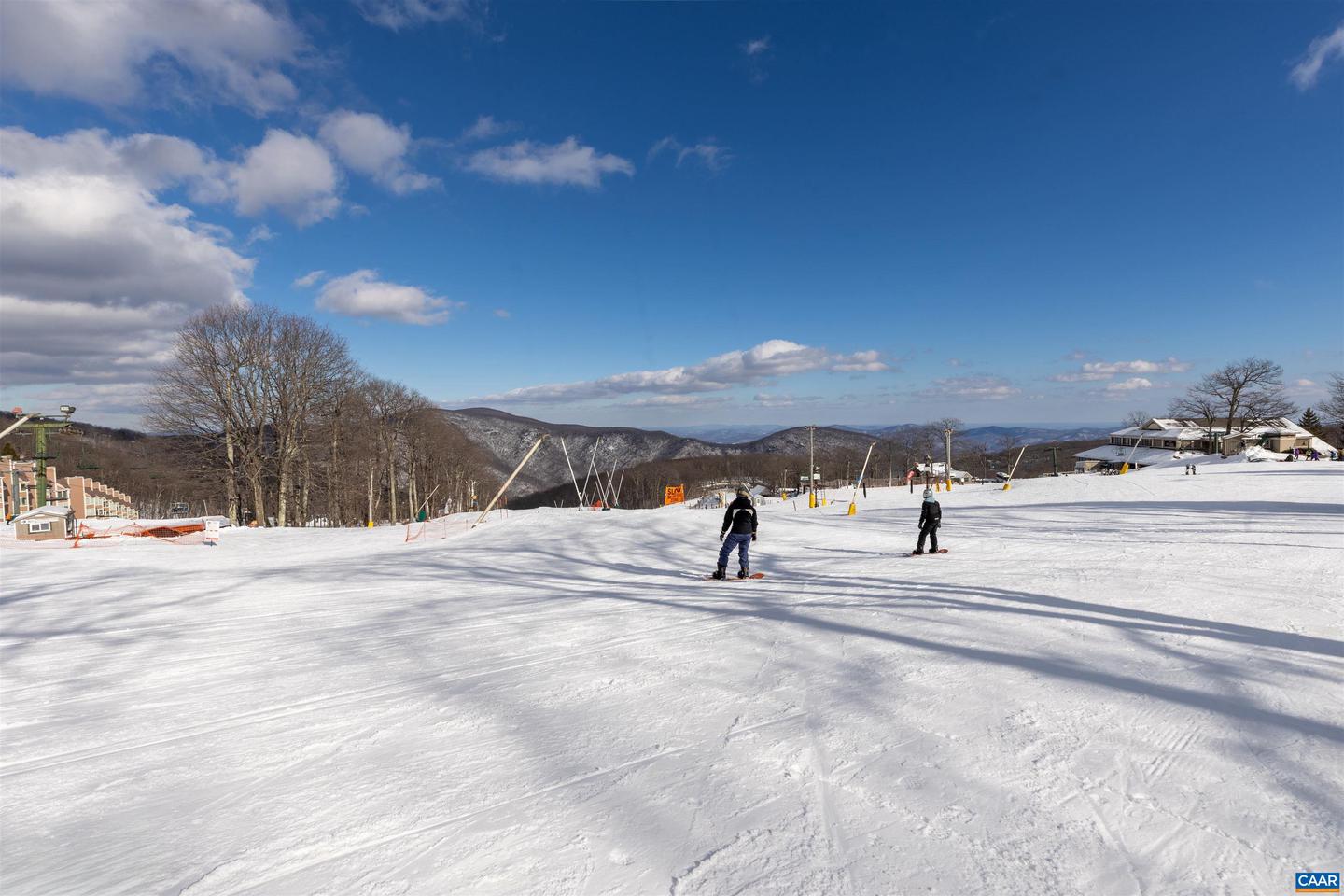 214 TIMBERS CONDOS, WINTERGREEN RESORT, Virginia 22967, 1 Bedroom Bedrooms, ,1 BathroomBathrooms,Residential,For sale,214 TIMBERS CONDOS,660028 MLS # 660028