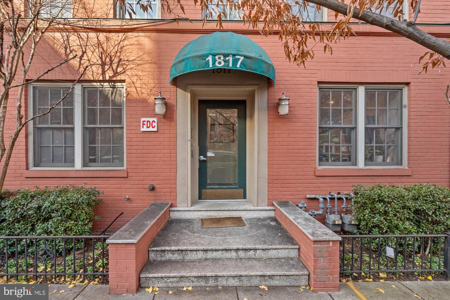 1817 SWANN ST NW #C, WASHINGTON, District Of Columbia 20009, 2 Bedrooms Bedrooms, ,2 BathroomsBathrooms,Residential,For sale,1817 SWANN ST NW #C,DCDC2170682 MLS # DCDC2170682