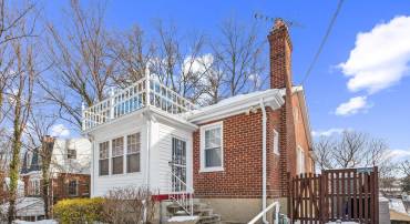 2016 32ND ST SE, WASHINGTON, District Of Columbia 20020, 4 Bedrooms Bedrooms, ,2 BathroomsBathrooms,Residential,For sale,2016 32ND ST SE,DCDC2173958 MLS # DCDC2173958