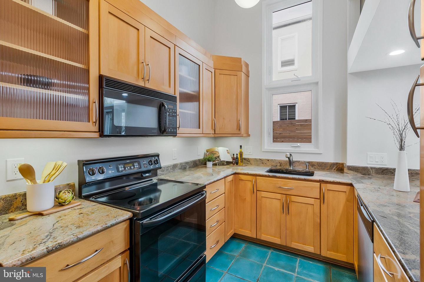 1503 CHURCH ST NW, WASHINGTON, District Of Columbia 20005, 3 Bedrooms Bedrooms, 9 Rooms Rooms,2 BathroomsBathrooms,Residential,For sale,1503 CHURCH ST NW,DCDC2172538 MLS # DCDC2172538