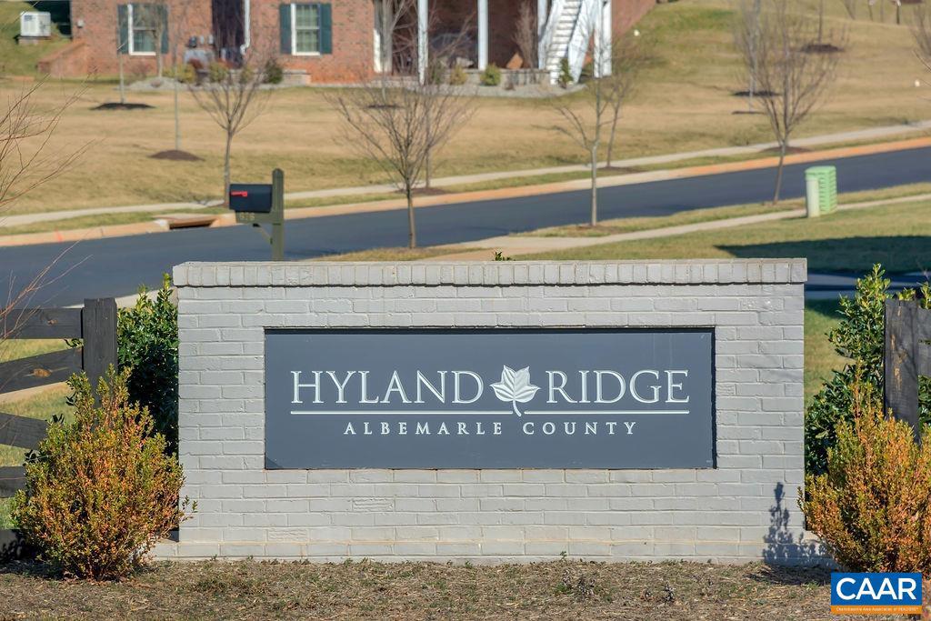 2270 HYLAND RIDGE DR, CHARLOTTESVILLE, Virginia 22911, 5 Bedrooms Bedrooms, ,4 BathroomsBathrooms,Residential,For sale,2270 HYLAND RIDGE DR,659982 MLS # 659982