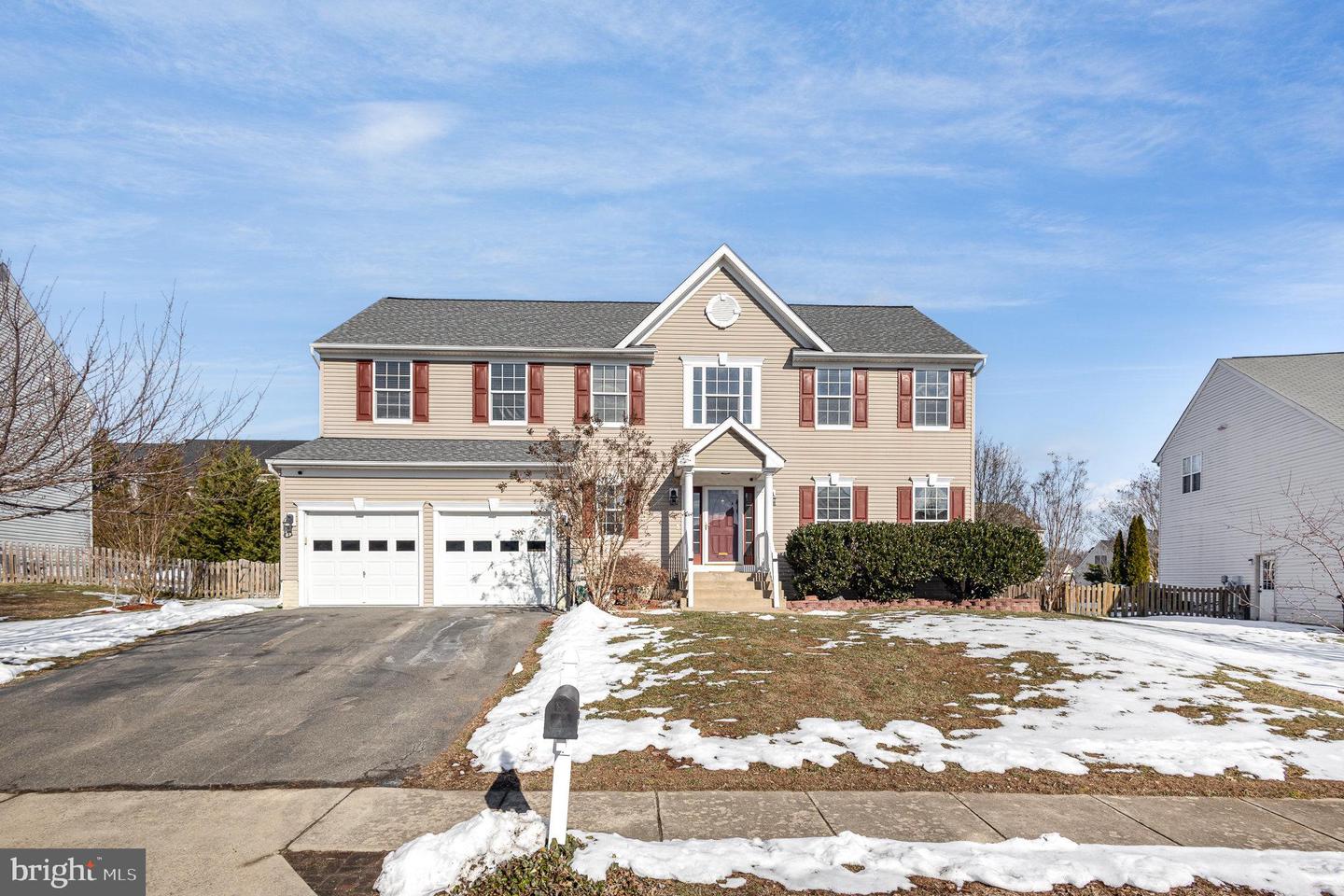 34 WILD ROSE DR, FREDERICKSBURG, Virginia 22406, 5 Bedrooms Bedrooms, ,3 BathroomsBathrooms,Residential,For sale,34 WILD ROSE DR,VAST2035168 MLS # VAST2035168