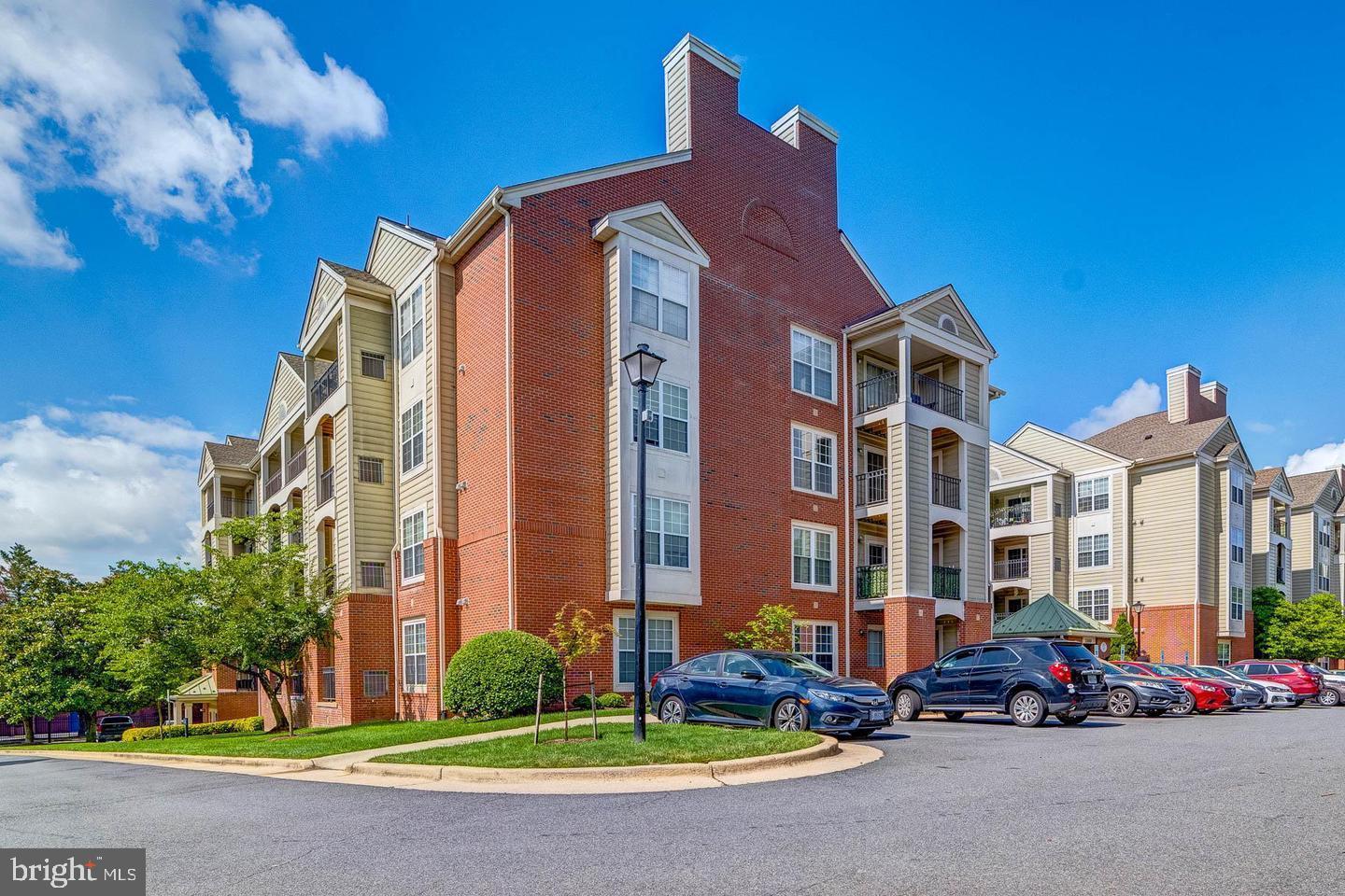 1100 QUAKER HILL DR #404, ALEXANDRIA, Virginia 22314, 1 Bedroom Bedrooms, ,1 BathroomBathrooms,Residential,For sale,1100 QUAKER HILL DR #404,VAAX2040660 MLS # VAAX2040660