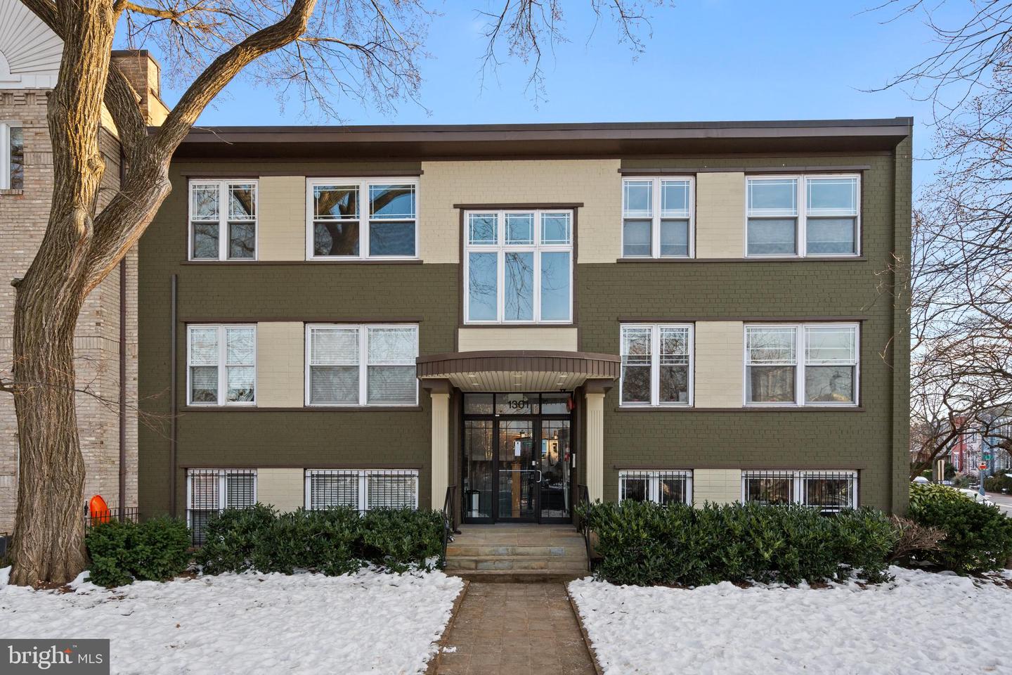 1301 S CAROLINA AVE SE #7, WASHINGTON, District Of Columbia 20003, 1 Bedroom Bedrooms, ,1 BathroomBathrooms,Residential,For sale,1301 S CAROLINA AVE SE #7,DCDC2174452 MLS # DCDC2174452