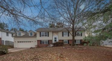 903 W MAPLE AVE, STERLING, Virginia 20164, 6 Bedrooms Bedrooms, ,3 BathroomsBathrooms,Residential,For sale,903 W MAPLE AVE,VALO2086362 MLS # VALO2086362