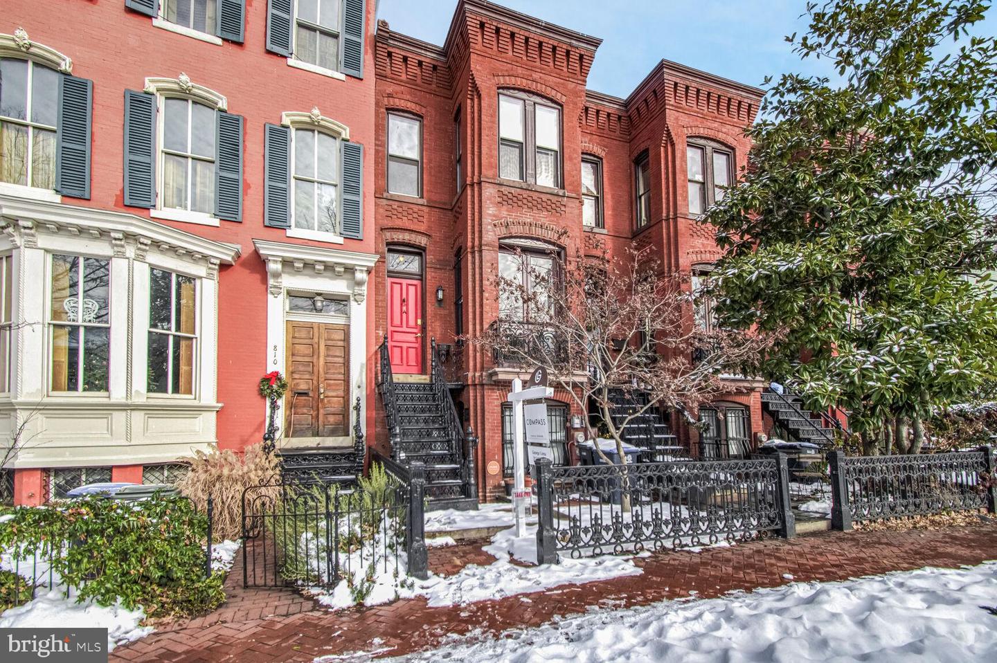 812 E ST SE, WASHINGTON, District Of Columbia 20003, 4 Bedrooms Bedrooms, ,3 BathroomsBathrooms,Residential,For sale,812 E ST SE,DCDC2174756 MLS # DCDC2174756