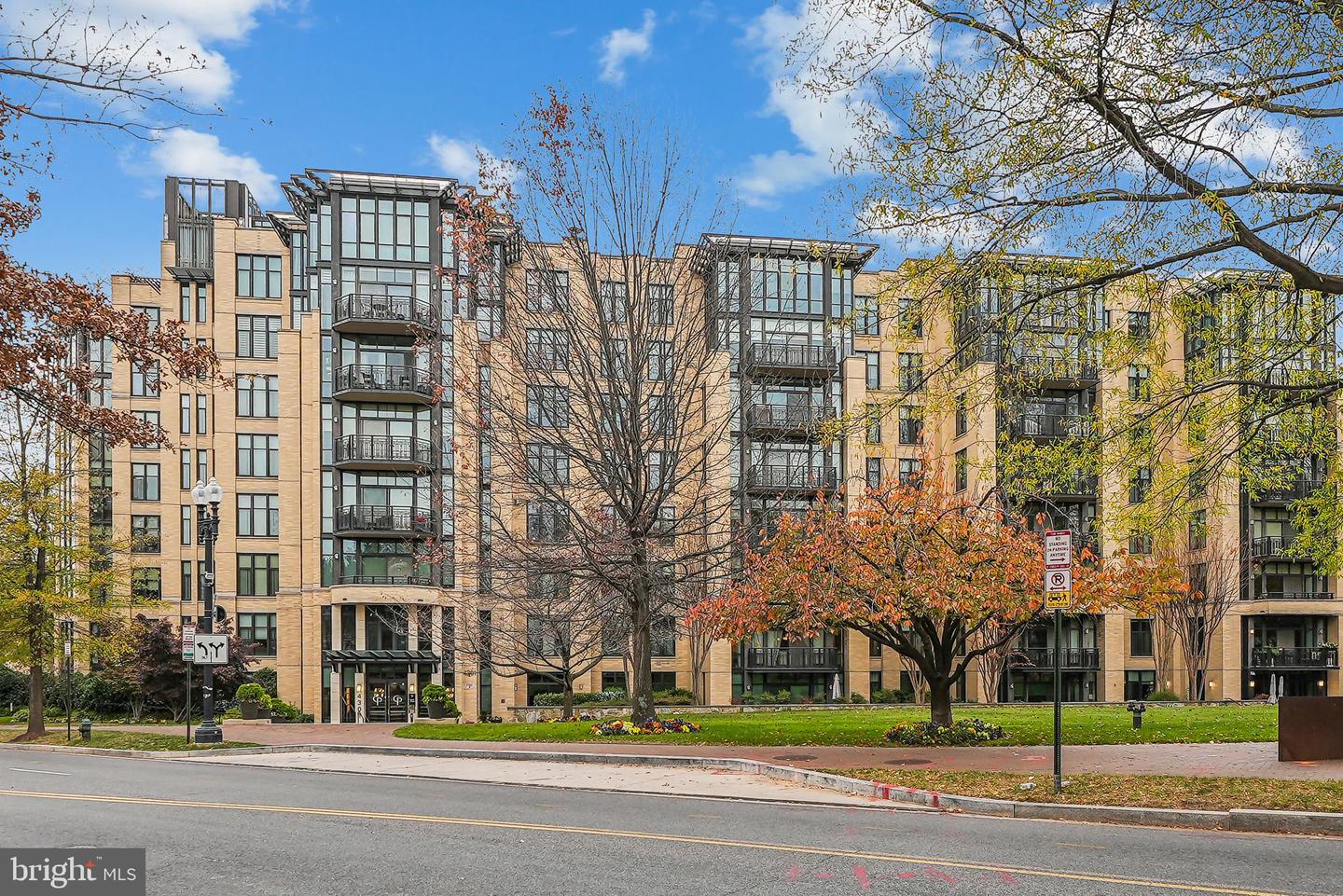 4301 MILITARY RD NW #207, WASHINGTON, District Of Columbia 20015, 2 Bedrooms Bedrooms, ,2 BathroomsBathrooms,Residential,For sale,4301 MILITARY RD NW #207,DCDC2169714 MLS # DCDC2169714