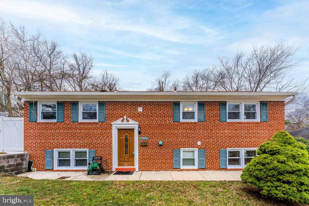 6218 DRIFTWOOD DR, ALEXANDRIA, Virginia 22310, 5 Bedrooms Bedrooms, ,3 BathroomsBathrooms,Residential,For sale,6218 DRIFTWOOD DR,VAFX2214636 MLS # VAFX2214636