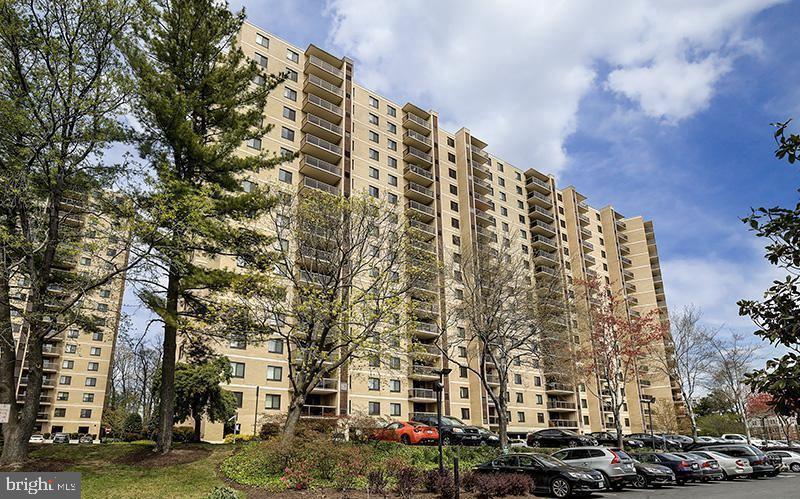 203 YOAKUM PKWY #607, ALEXANDRIA, Virginia 22304, 2 Bedrooms Bedrooms, ,2 BathroomsBathrooms,Residential,For sale,203 YOAKUM PKWY #607,VAAX2040350 MLS # VAAX2040350