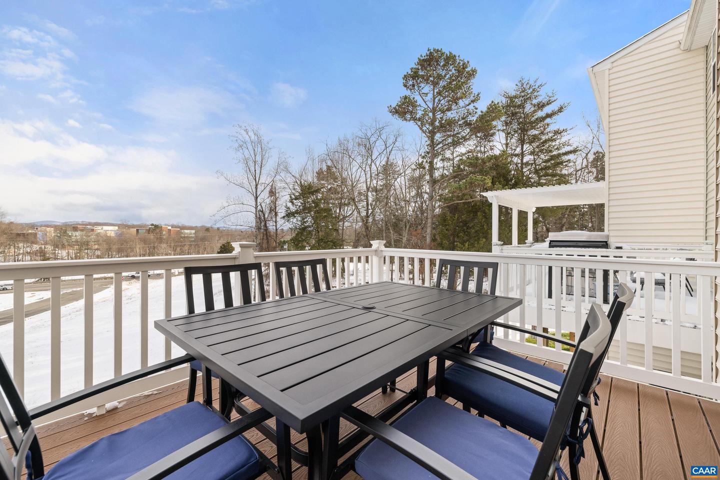 2111 ELM TREE CT, CHARLOTTESVILLE, Virginia 22911, 3 Bedrooms Bedrooms, ,2 BathroomsBathrooms,Residential,For sale,2111 ELM TREE CT,660000 MLS # 660000