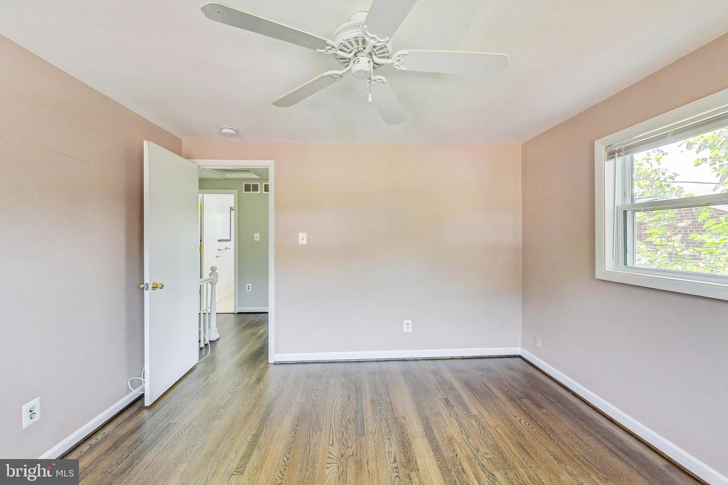 118 S INGRAM ST, ALEXANDRIA, Virginia 22304, 2 Bedrooms Bedrooms, ,2 BathroomsBathrooms,Residential,For sale,118 S INGRAM ST,VAAX2035308 MLS # VAAX2035308