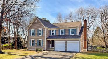 17585 WADELL CT, HAMILTON, Virginia 20158, 4 Bedrooms Bedrooms, ,2 BathroomsBathrooms,Residential,For sale,17585 WADELL CT,VALO2085722 MLS # VALO2085722