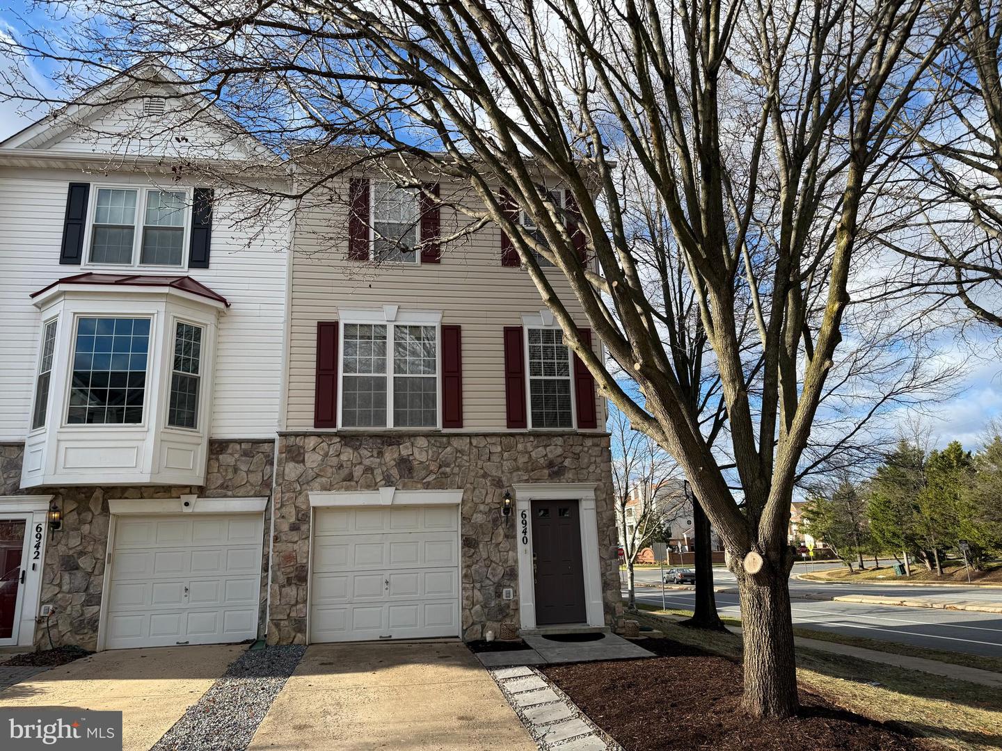 6940 LERWICK CT, ALEXANDRIA, Virginia 22315, 3 Bedrooms Bedrooms, ,2 BathroomsBathrooms,Residential,For sale,6940 LERWICK CT,VAFX2215876 MLS # VAFX2215876