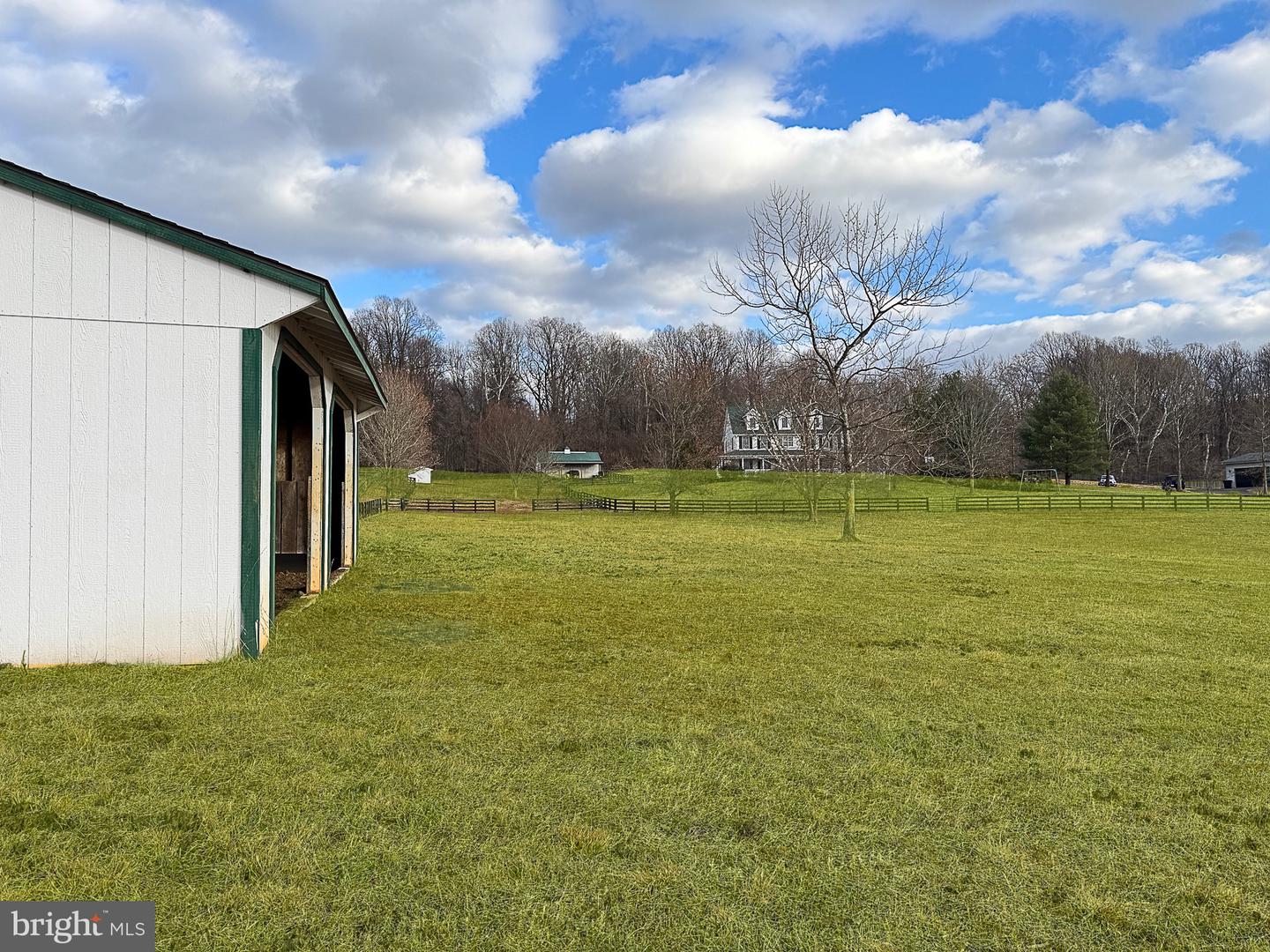 16766 CLARKES GAP RD, PAEONIAN SPRINGS, Virginia 20129, 4 Bedrooms Bedrooms, ,3 BathroomsBathrooms,Residential,For sale,16766 CLARKES GAP RD,VALO2086016 MLS # VALO2086016