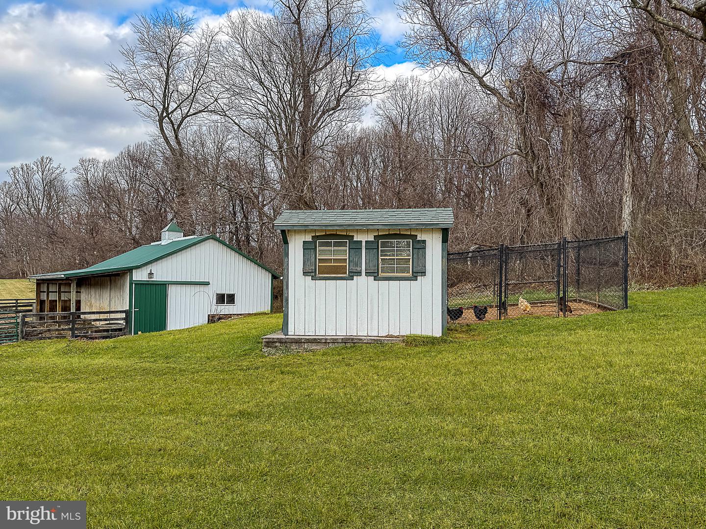 16766 CLARKES GAP RD, PAEONIAN SPRINGS, Virginia 20129, 4 Bedrooms Bedrooms, ,3 BathroomsBathrooms,Residential,For sale,16766 CLARKES GAP RD,VALO2086016 MLS # VALO2086016