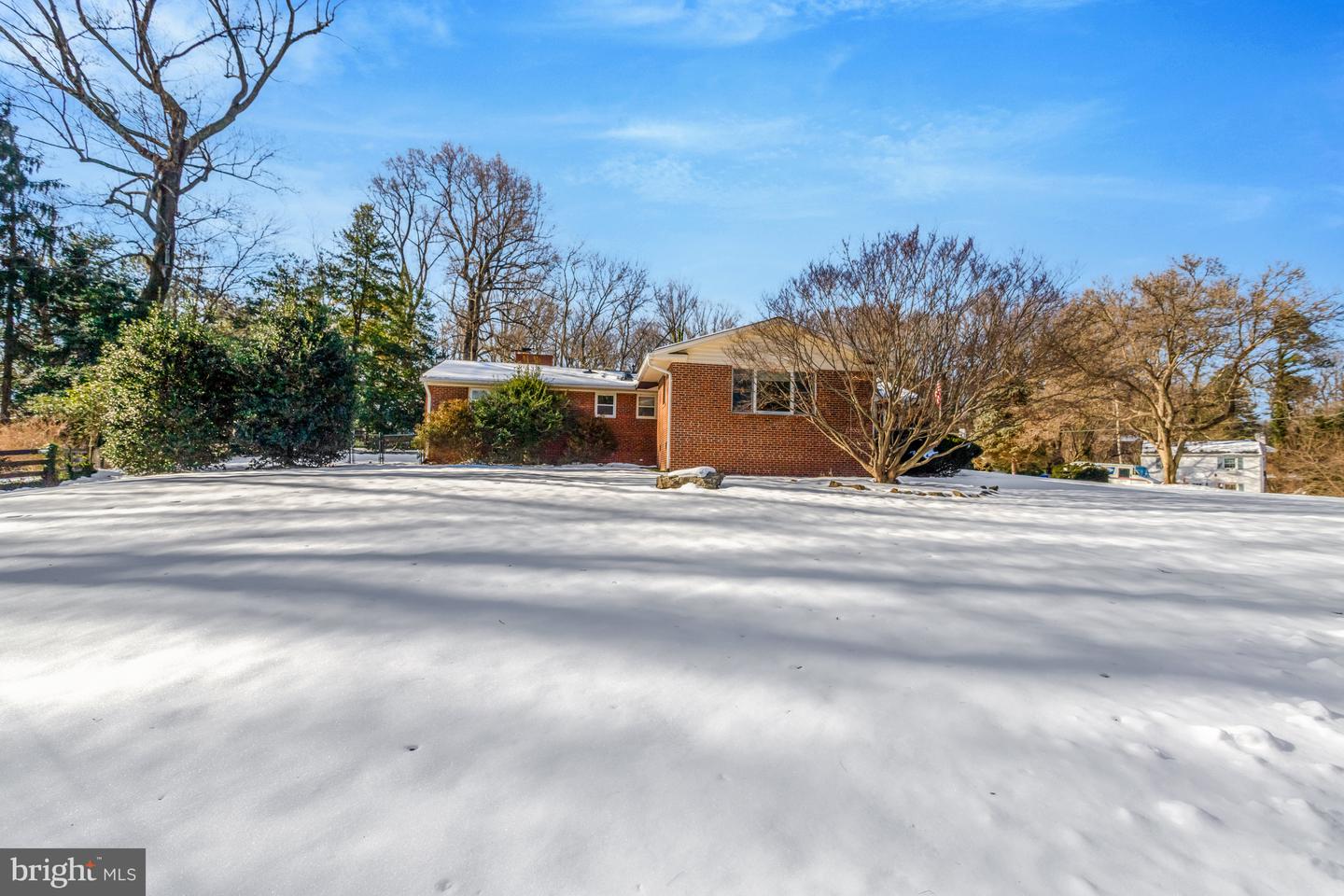 3815 BIRCHWOOD RD, FALLS CHURCH, Virginia 22041, 5 Bedrooms Bedrooms, ,4 BathroomsBathrooms,Residential,For sale,3815 BIRCHWOOD RD,VAFX2216396 MLS # VAFX2216396