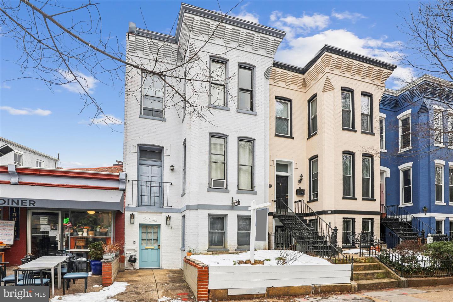 214 2ND ST SE, WASHINGTON, District Of Columbia 20003, 5 Bedrooms Bedrooms, ,2 BathroomsBathrooms,Residential,For sale,214 2ND ST SE,DCDC2174328 MLS # DCDC2174328