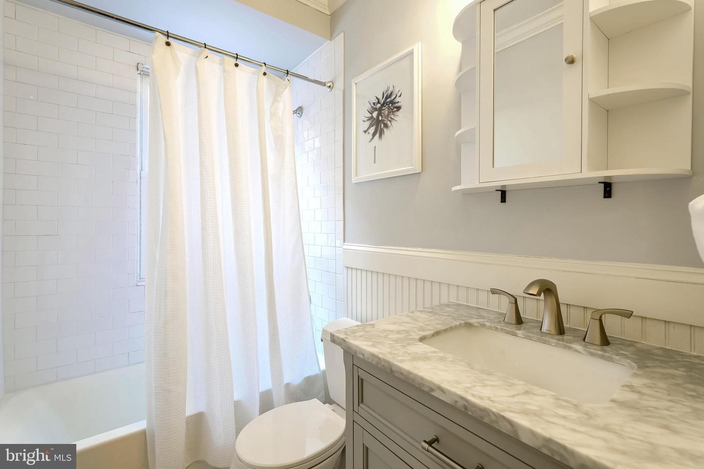 906 S WASHINGTON ST #110, ALEXANDRIA, Virginia 22314, 1 Bedroom Bedrooms, ,1 BathroomBathrooms,Residential,For sale,906 S WASHINGTON ST #110,VAAX2040676 MLS # VAAX2040676