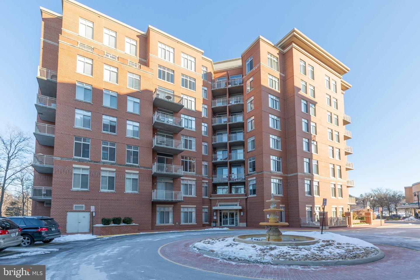 4480 MARKET COMMONS DR #710, FAIRFAX, Virginia 22033, 2 Bedrooms Bedrooms, ,2 BathroomsBathrooms,Residential,For sale,4480 MARKET COMMONS DR #710,VAFX2217590 MLS # VAFX2217590