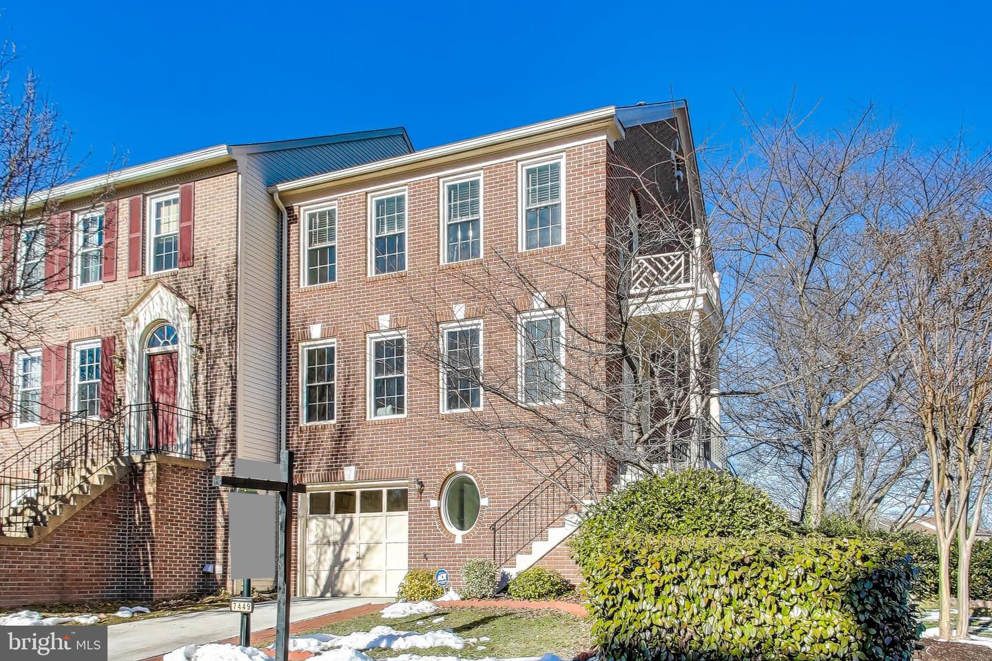 7449 HEATHERFIELD LN, ALEXANDRIA, Virginia 22315, 3 Bedrooms Bedrooms, ,2 BathroomsBathrooms,Residential,For sale,7449 HEATHERFIELD LN,VAFX2217880 MLS # VAFX2217880