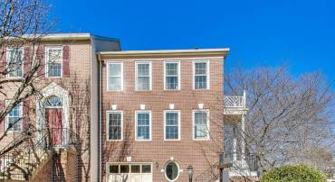 7449 HEATHERFIELD LN, ALEXANDRIA, Virginia 22315, 3 Bedrooms Bedrooms, ,2 BathroomsBathrooms,Residential,For sale,7449 HEATHERFIELD LN,VAFX2217880 MLS # VAFX2217880