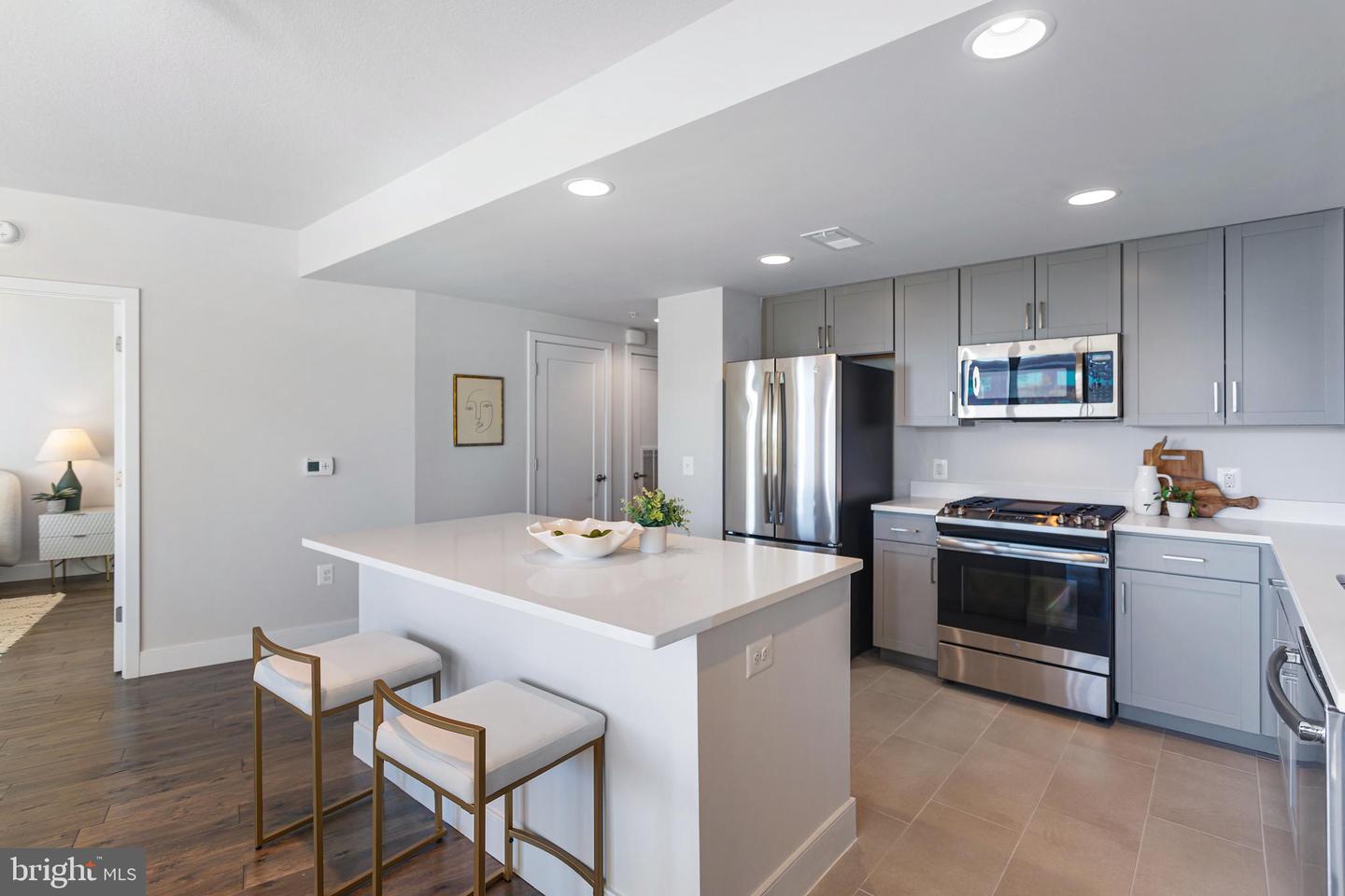 50 FLORIDA AVE NE #221, WASHINGTON, District Of Columbia 20002, 2 Bedrooms Bedrooms, ,2 BathroomsBathrooms,Residential,For sale,50 FLORIDA AVE NE #221,DCDC2174942 MLS # DCDC2174942