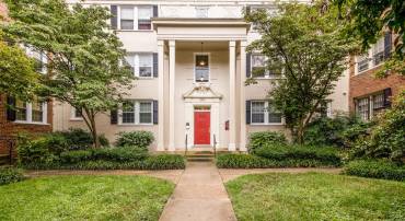 3923 PENNSYLVANIA AVE SE #201, WASHINGTON, District Of Columbia 20020, 2 Bedrooms Bedrooms, ,1 BathroomBathrooms,Residential,For sale,3923 PENNSYLVANIA AVE SE #201,DCDC2161130 MLS # DCDC2161130