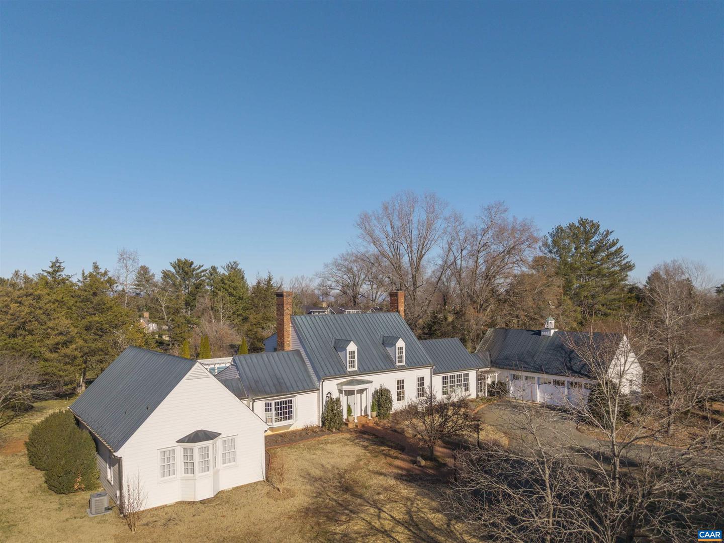 100 TALLY HO DR, CHARLOTTESVILLE, Virginia 22901, 4 Bedrooms Bedrooms, ,5 BathroomsBathrooms,Residential,For sale,100 TALLY HO DR,660029 MLS # 660029