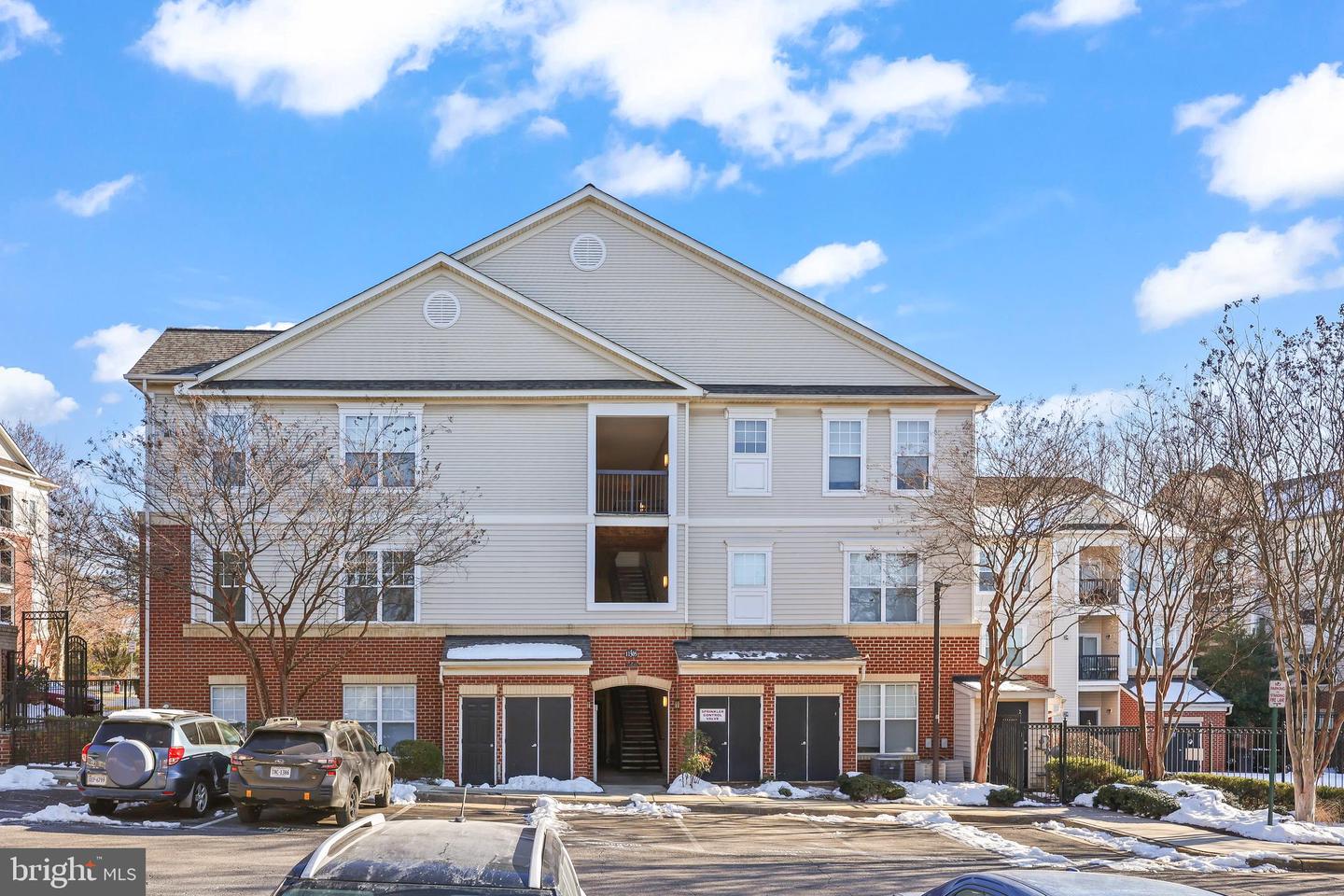 11305 ARISTOTLE DR #2-205, FAIRFAX, Virginia 22030, 1 Bedroom Bedrooms, ,1 BathroomBathrooms,Residential,For sale,11305 ARISTOTLE DR #2-205,VAFX2217464 MLS # VAFX2217464