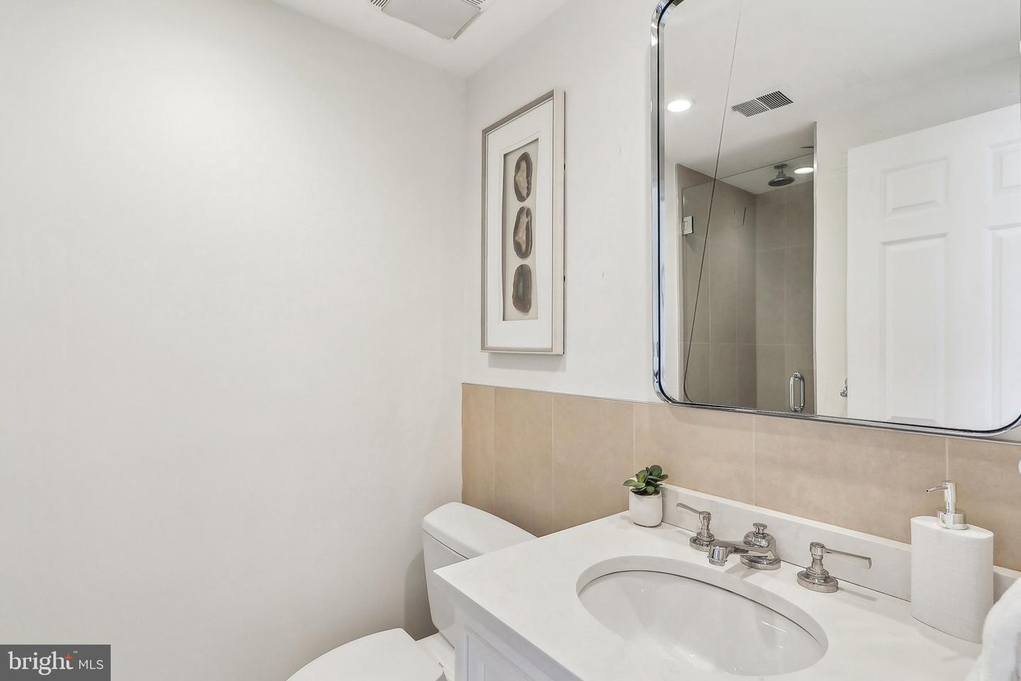 2230 CALIFORNIA ST NW #3AE, WASHINGTON, District Of Columbia 20008, 3 Bedrooms Bedrooms, ,3 BathroomsBathrooms,Residential,For sale,2230 CALIFORNIA ST NW #3AE,DCDC2174628 MLS # DCDC2174628