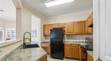 674 GATEWAY DR SE #704, LEESBURG, Virginia 20175, 2 Bedrooms Bedrooms, ,2 BathroomsBathrooms,Residential,For sale,674 GATEWAY DR SE #704,VALO2086492 MLS # VALO2086492