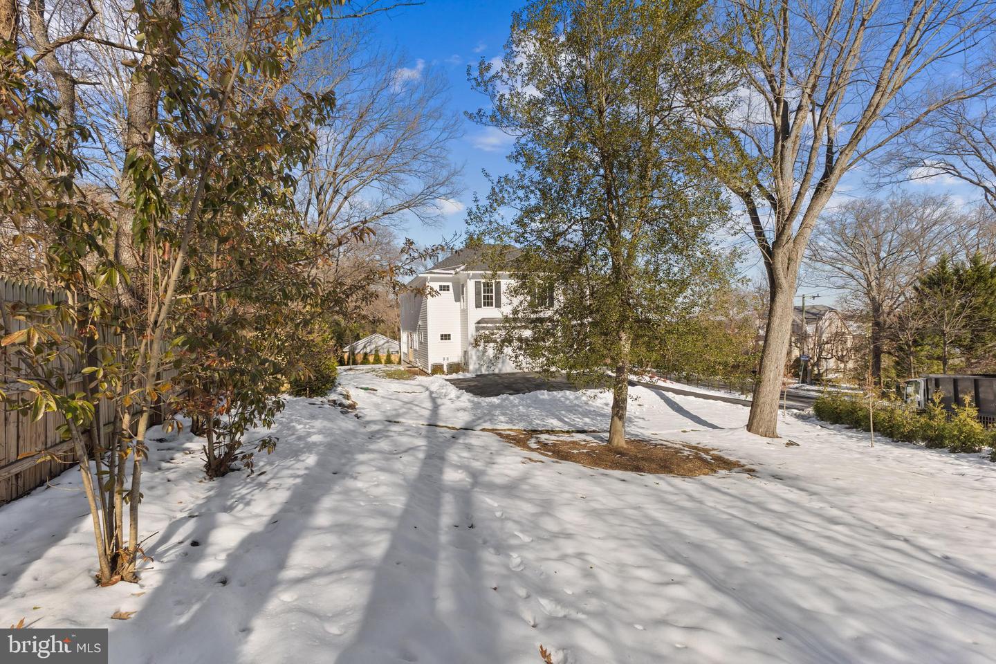 7722 NORTHDOWN RD, ALEXANDRIA, Virginia 22308, 5 Bedrooms Bedrooms, ,5 BathroomsBathrooms,Residential,For sale,7722 NORTHDOWN RD,VAFX2217838 MLS # VAFX2217838