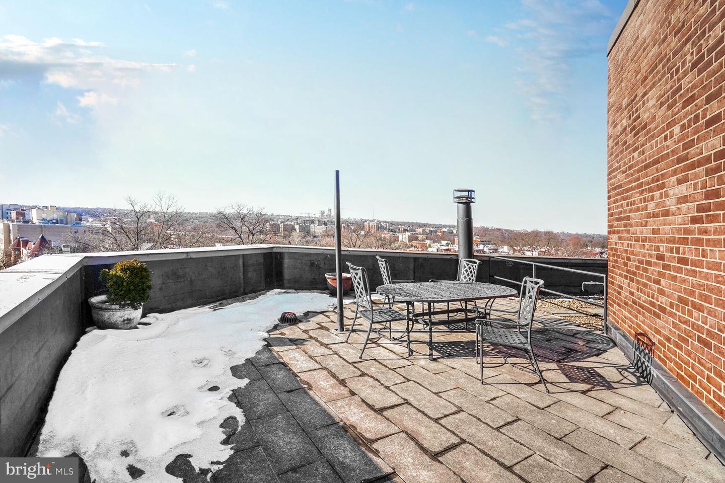 1880 COLUMBIA RD NW #604, WASHINGTON, District Of Columbia 20009, 1 Bedroom Bedrooms, ,1 BathroomBathrooms,Residential,For sale,1880 COLUMBIA RD NW #604,DCDC2174814 MLS # DCDC2174814