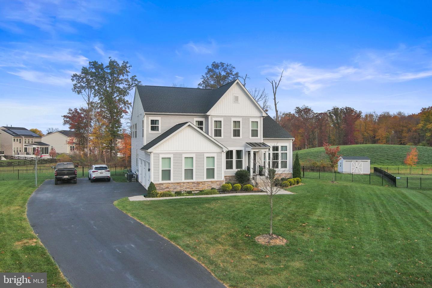 24696 CRESTED BUTTE CT, ALDIE, Virginia 20105, 5 Bedrooms Bedrooms, ,5 BathroomsBathrooms,Residential,For sale,24696 CRESTED BUTTE CT,VALO2086666 MLS # VALO2086666