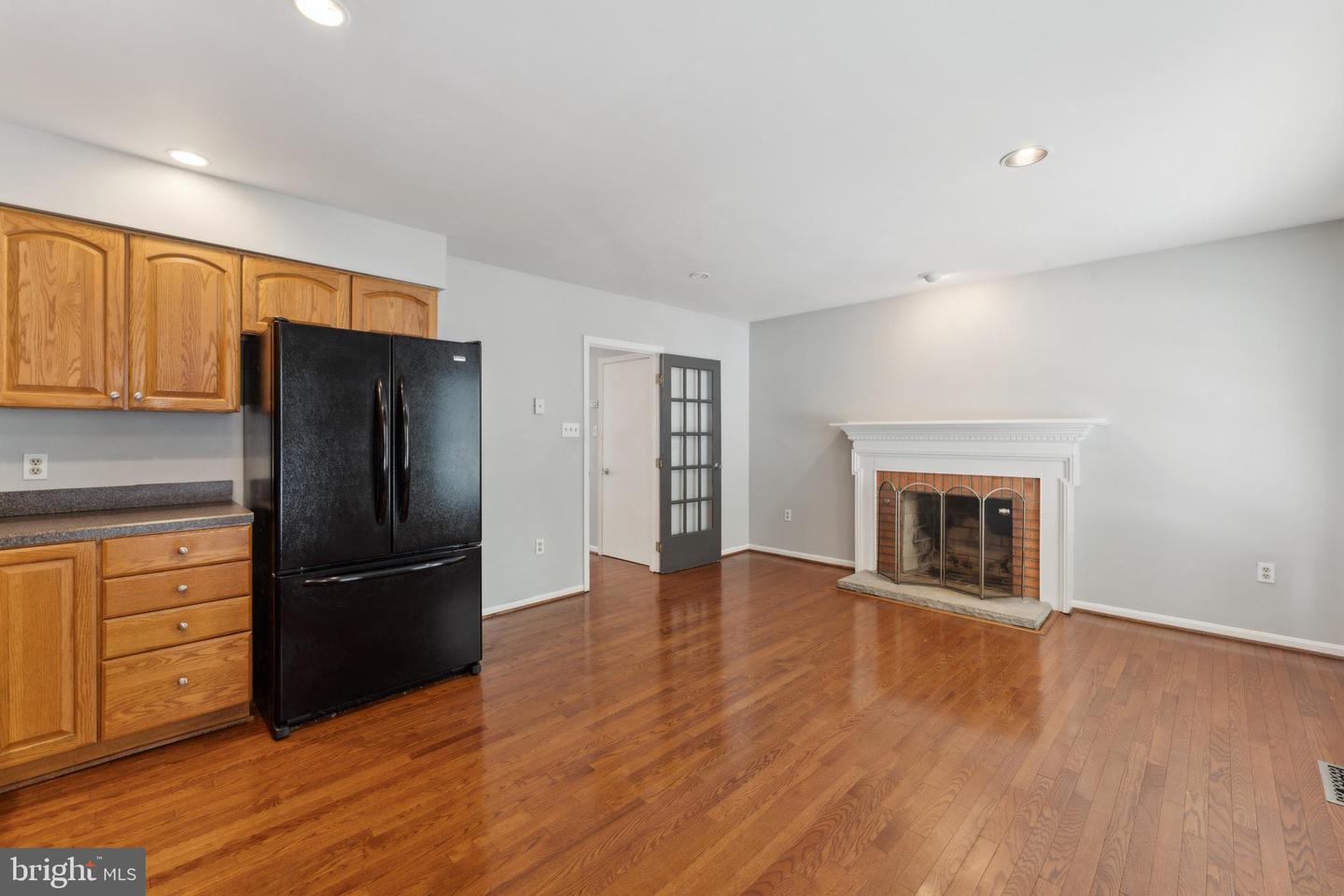 2225 MCLEAN PARK RD, FALLS CHURCH, Virginia 22043, 3 Bedrooms Bedrooms, ,3 BathroomsBathrooms,Residential,For sale,2225 MCLEAN PARK RD,VAFX2218102 MLS # VAFX2218102