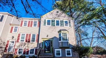 2382 BRANLEIGH PARK CT, RESTON, Virginia 20191, 3 Bedrooms Bedrooms, ,2 BathroomsBathrooms,Residential,For sale,2382 BRANLEIGH PARK CT,VAFX2217962 MLS # VAFX2217962