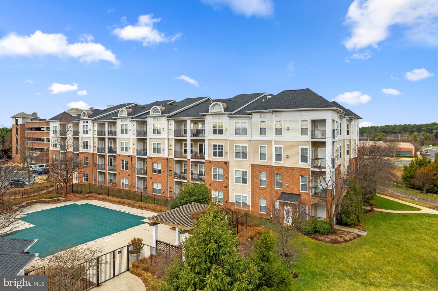 3830 LIGHTFOOT ST #223, CHANTILLY, Virginia 20151, 1 Bedroom Bedrooms, ,1 BathroomBathrooms,Residential,For sale,3830 LIGHTFOOT ST #223,VAFX2218074 MLS # VAFX2218074