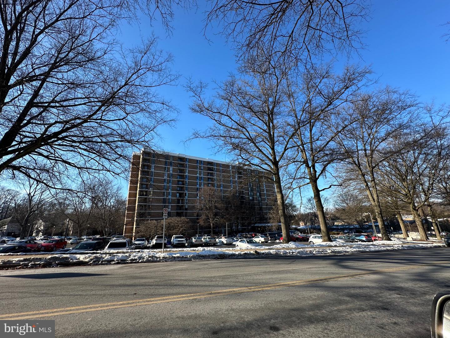 2300 PIMMIT DR #313, FALLS CHURCH, Virginia 22043, 1 Bedroom Bedrooms, ,1 BathroomBathrooms,Residential,For sale,2300 PIMMIT DR #313,VAFX2218094 MLS # VAFX2218094