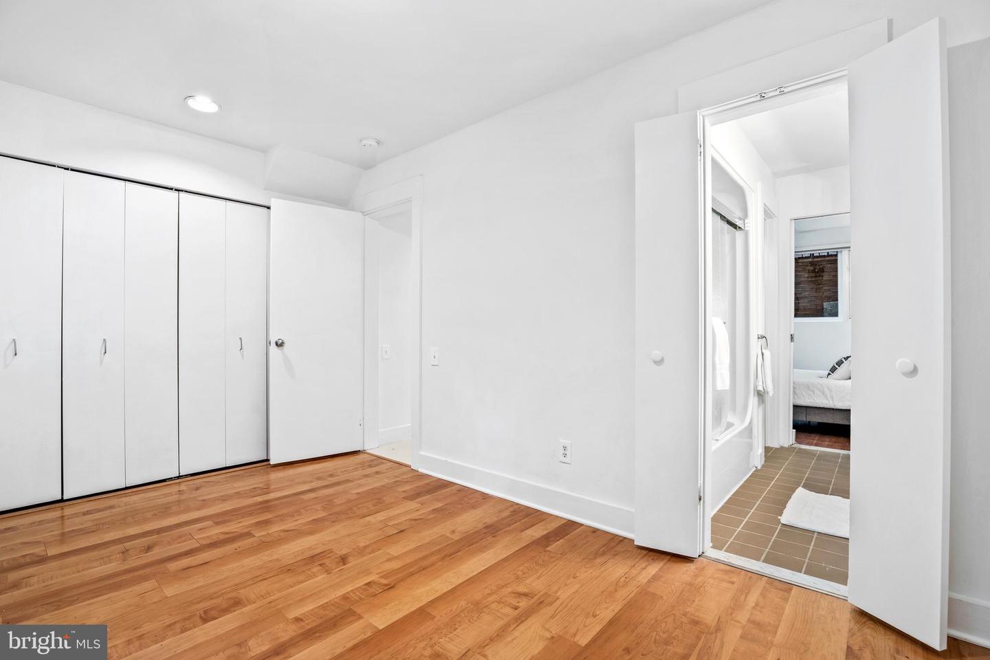 1744 U ST NW #G, WASHINGTON, District Of Columbia 20009, 2 Bedrooms Bedrooms, ,1 BathroomBathrooms,Residential,For sale,1744 U ST NW #G,DCDC2167492 MLS # DCDC2167492