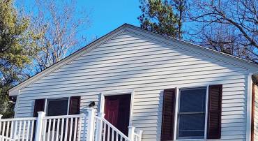 370 HORACE AVE, WAYNESBORO, Virginia 22980, 3 Bedrooms Bedrooms, ,1 BathroomBathrooms,Residential,For sale,370 HORACE AVE,VAWB2000128 MLS # VAWB2000128