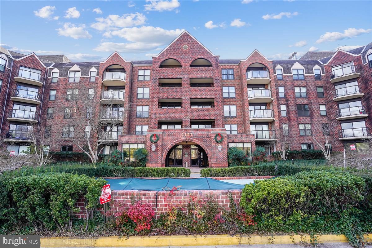 2100 LANGSTON BLVD #226, ARLINGTON, Virginia 22201, 1 Bedroom Bedrooms, ,1 BathroomBathrooms,Residential,For sale,2100 LANGSTON BLVD #226,VAAR2051942 MLS # VAAR2051942