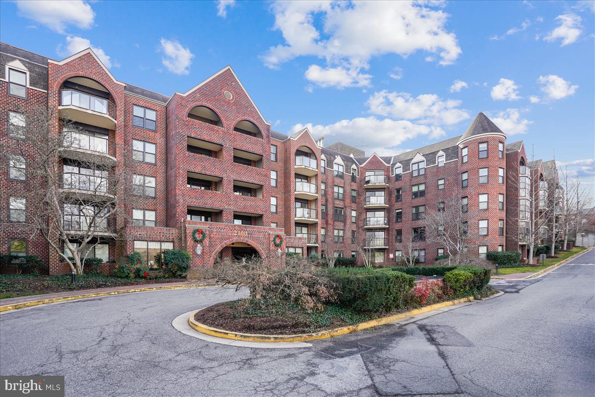 2100 LANGSTON BLVD #226, ARLINGTON, Virginia 22201, 1 Bedroom Bedrooms, ,1 BathroomBathrooms,Residential,For sale,2100 LANGSTON BLVD #226,VAAR2051942 MLS # VAAR2051942