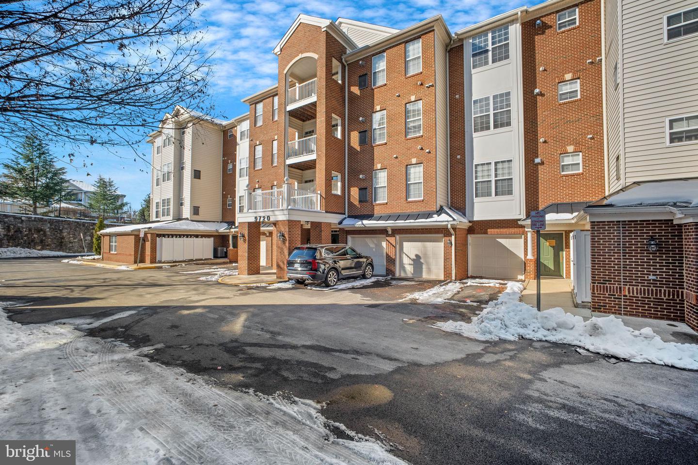 9720 HOLMES PL #UNIT 2, MANASSAS PARK, Virginia 20111, 2 Bedrooms Bedrooms, ,2 BathroomsBathrooms,Residential,For sale,9720 HOLMES PL #UNIT 2,VAMP2002682 MLS # VAMP2002682