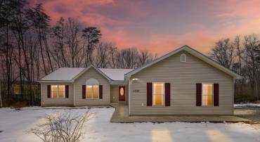 11548 JACKSON TRL E, SPOTSYLVANIA, Virginia 22553, 3 Bedrooms Bedrooms, ,3 BathroomsBathrooms,Residential,For sale,11548 JACKSON TRL E,VASP2029988 MLS # VASP2029988